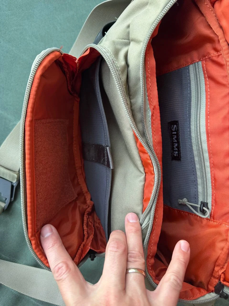 Сумка Simms Tributary Hip Pack