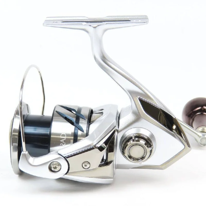 Котушка Shimano 19 Stradic C3000HG 9kg