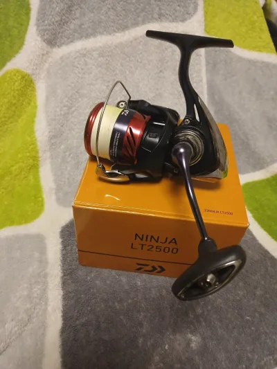 Котушка Daiwa Ninja 2500