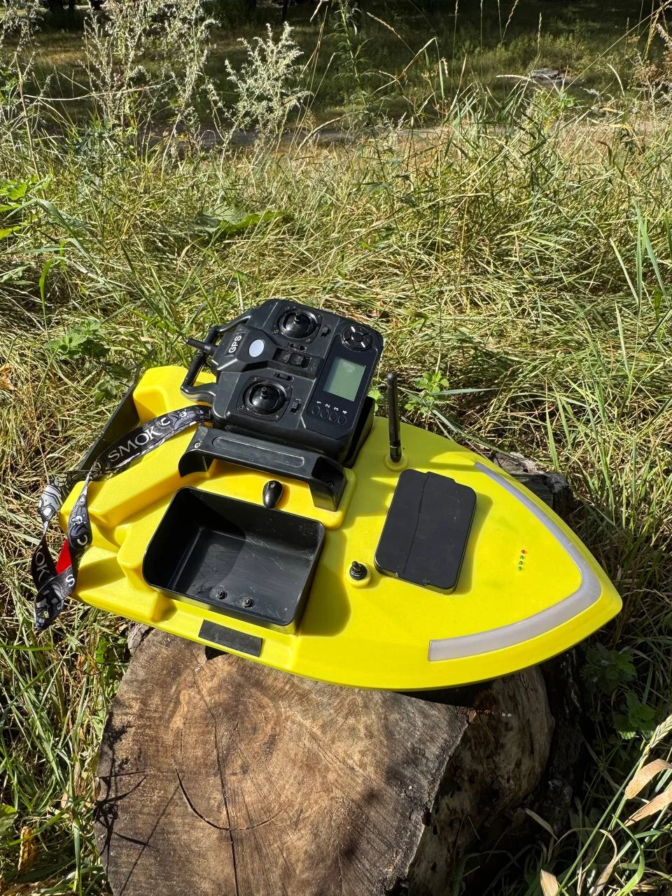 Прикормочний кораблик Flytec V020 GPS автопілот