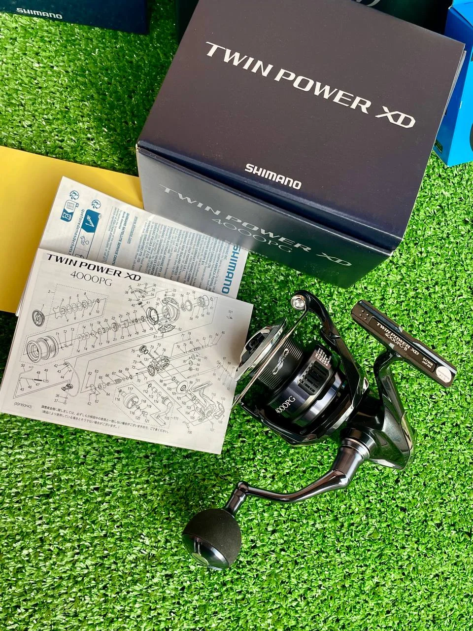 Котушка Shimano TWIN POWER XD 4000PG