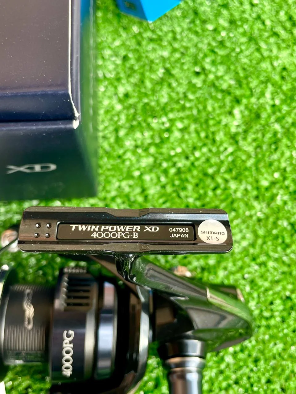 Котушка Shimano TWIN POWER XD 4000PG