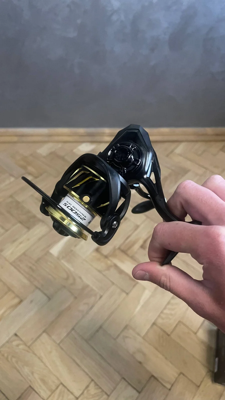 Котушка Blackfire 2500S