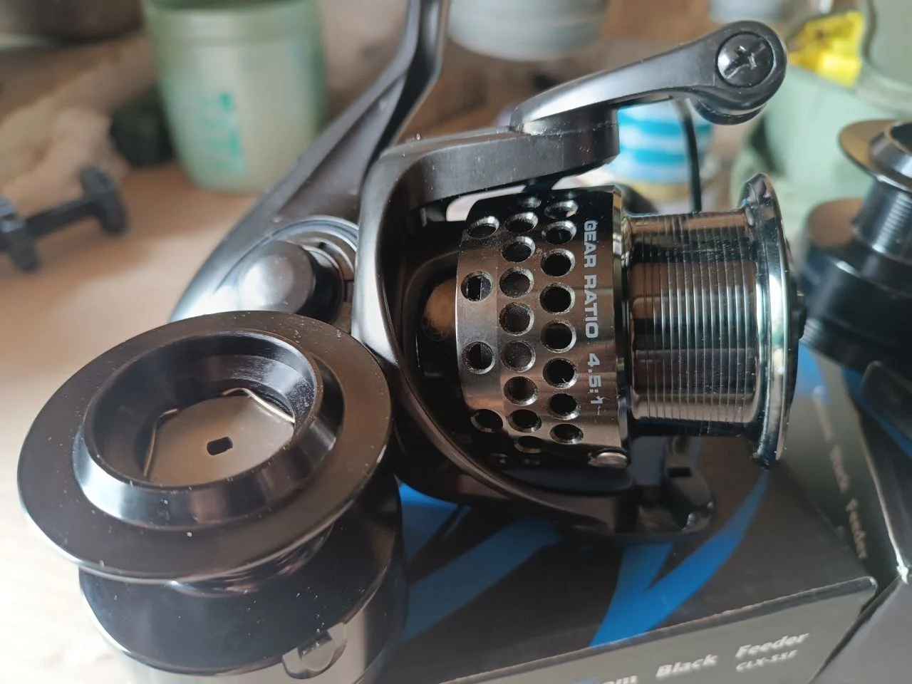 Котушка Okuma Custom Black Feeder CLX-55F