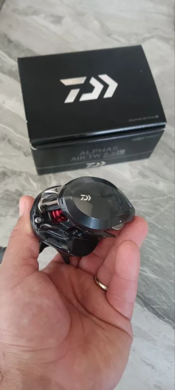 Мультиплікаторна котушка Daiwa Alphas Air 2020 Left (нова)