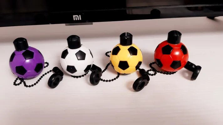 Набір механічних сигналізаторів (свінгери) Soccer Ball 45г