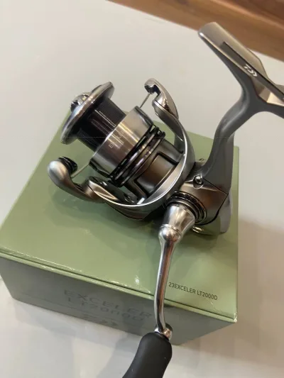 Котушка Daiwa 23 Exceler LT 2000D