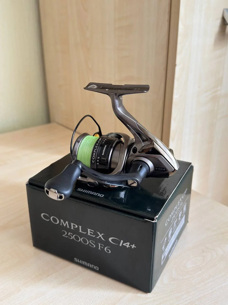 Котушка Shimano 17 Complex CI4+ 2500S F6