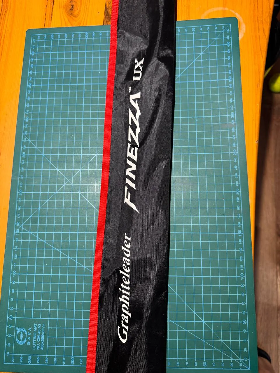 Спінінг Graphiteleader Finezza UX 23GFINUS-752L-T 2.26м 1-7г
