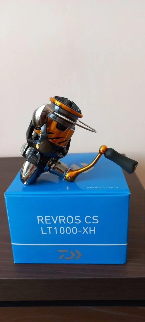 Котушка Daiwa Revros 24 CS LT 1000-XH