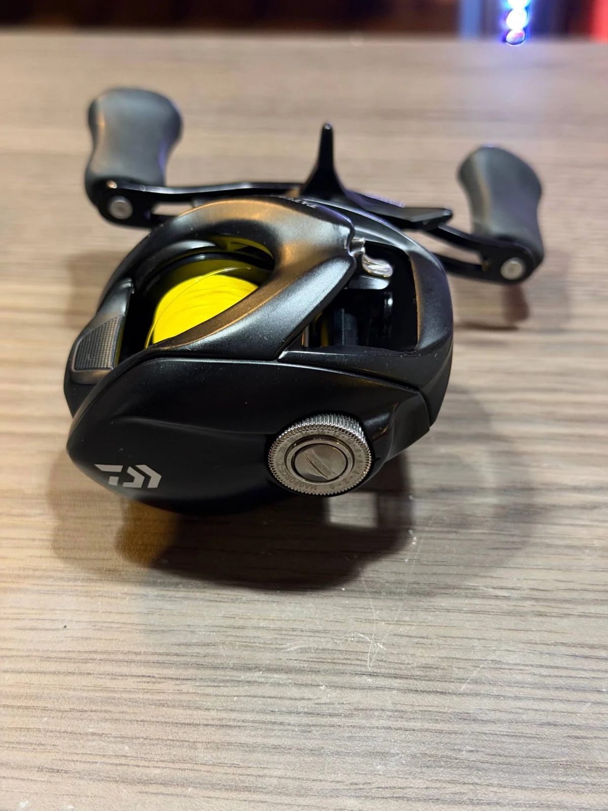 Мультиплікаторна котушка Daiwa 24 Tatula 100 XHL (з тюнінгом та шнуром Duel 100м, б/в)