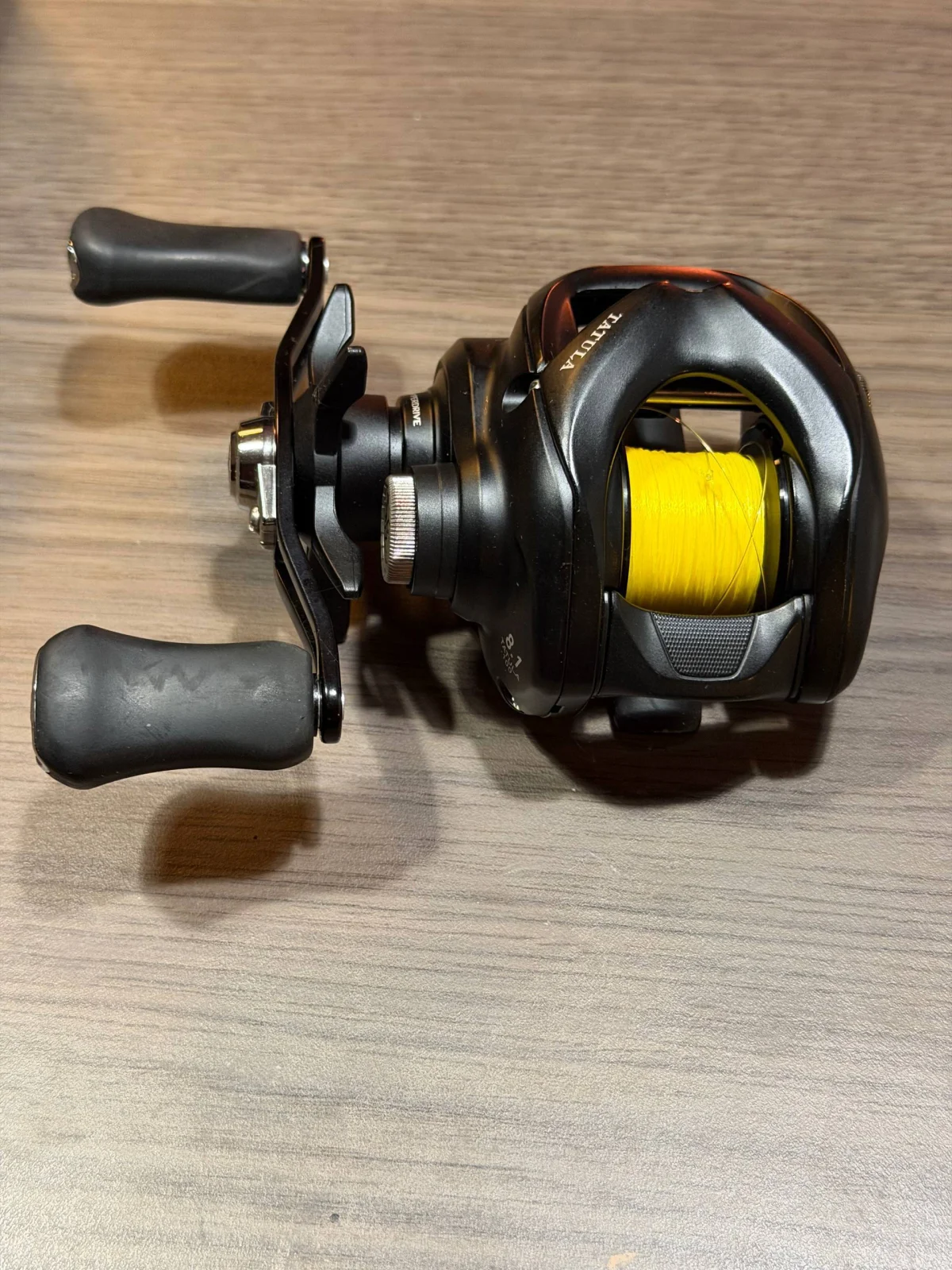 Мультиплікаторна котушка Daiwa 24 Tatula 100 XHL (з тюнінгом та шнуром Duel 100м, б/в)
