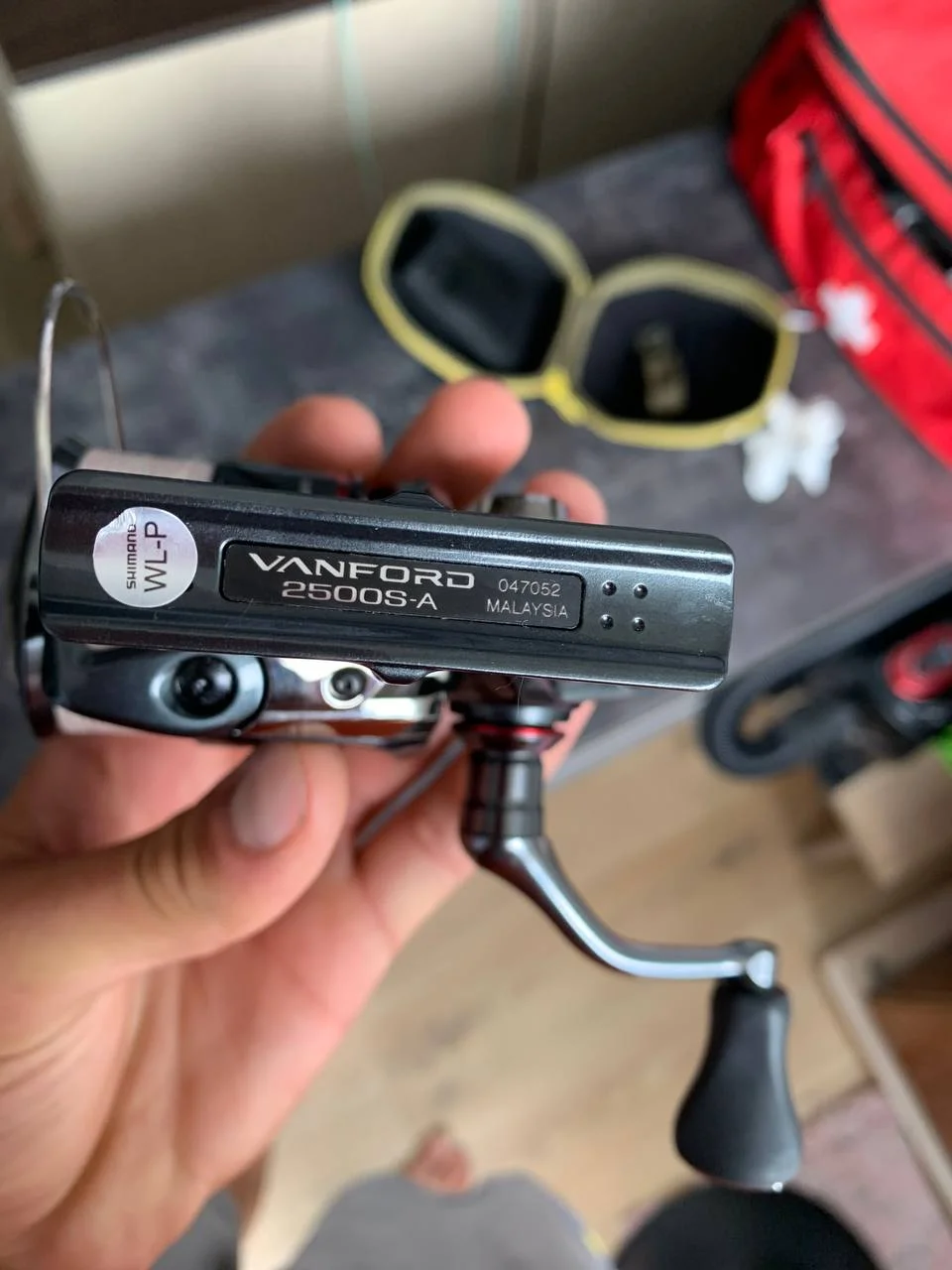 Котушка Shimano 20 Vanford 2500S (зі шнуром YGK PE 0.3 та кофром)
