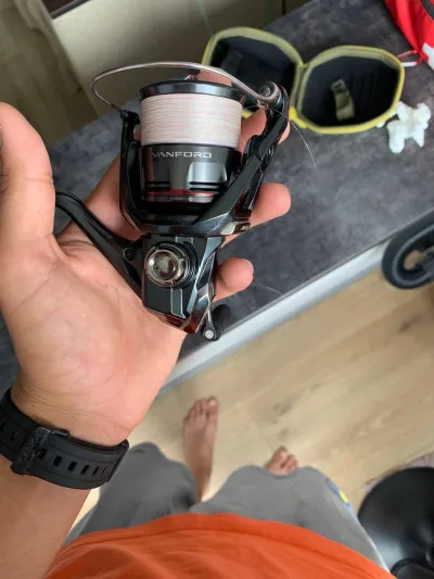 Котушка Shimano 20 Vanford 2500S (зі шнуром YGK PE 0.3 та кофром)