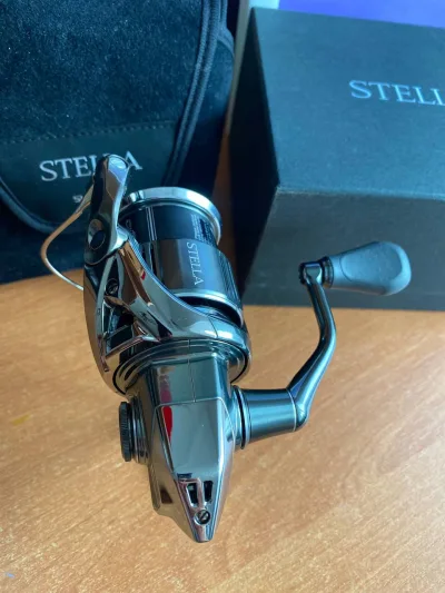 Котушка Shimano Stella 2500S