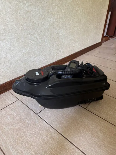 Кораблик Boatman Actor 10A GPS з ехолотом Lucky