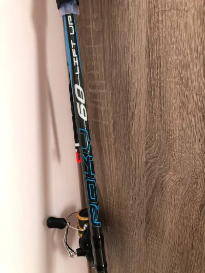 Поплавцевий комплект: болонське вудилище Maver Roky 60 (4.00м) та котушка Shimano FX 2500