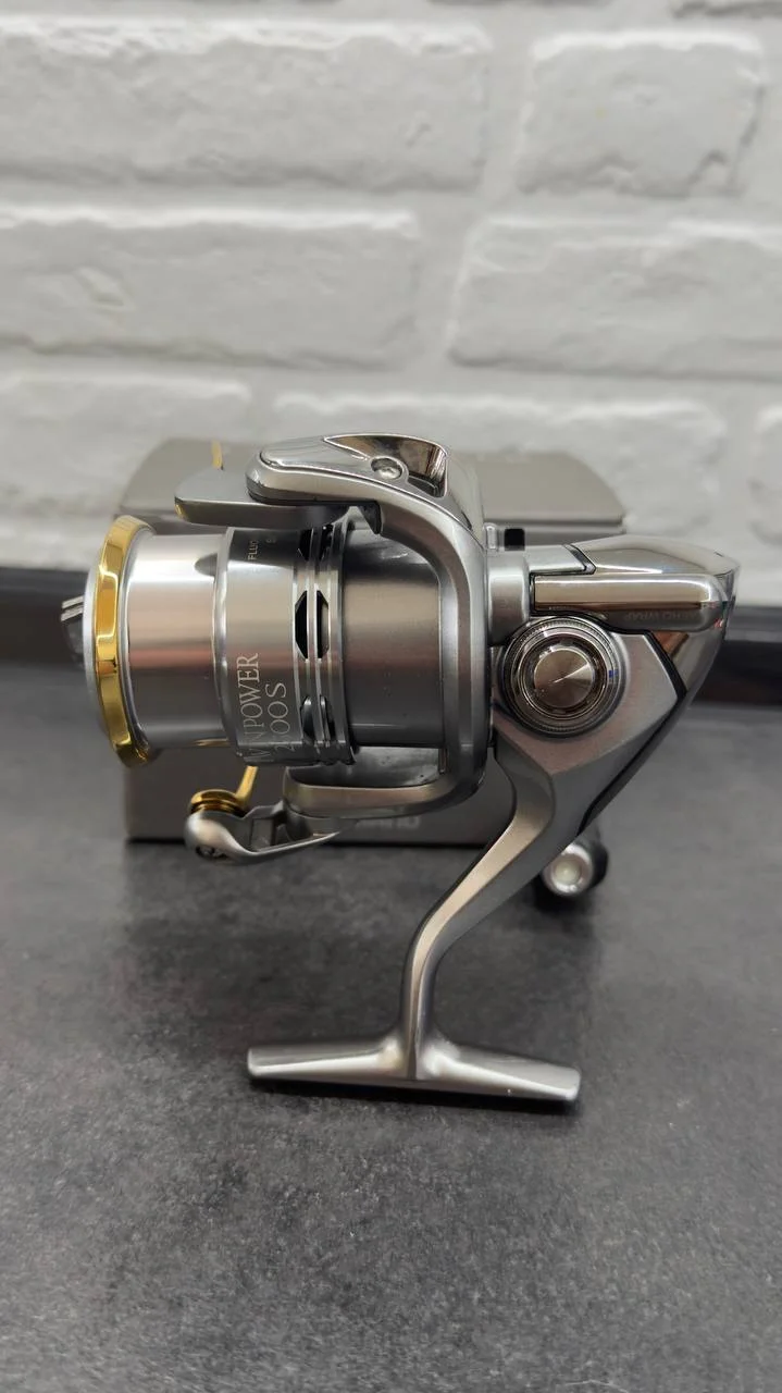 Котушка Shimano 11 Twin Power 2500S (капсула часу)